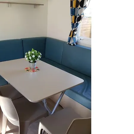 캠프장 Mobil-home 6/8 Personnes Haulme
